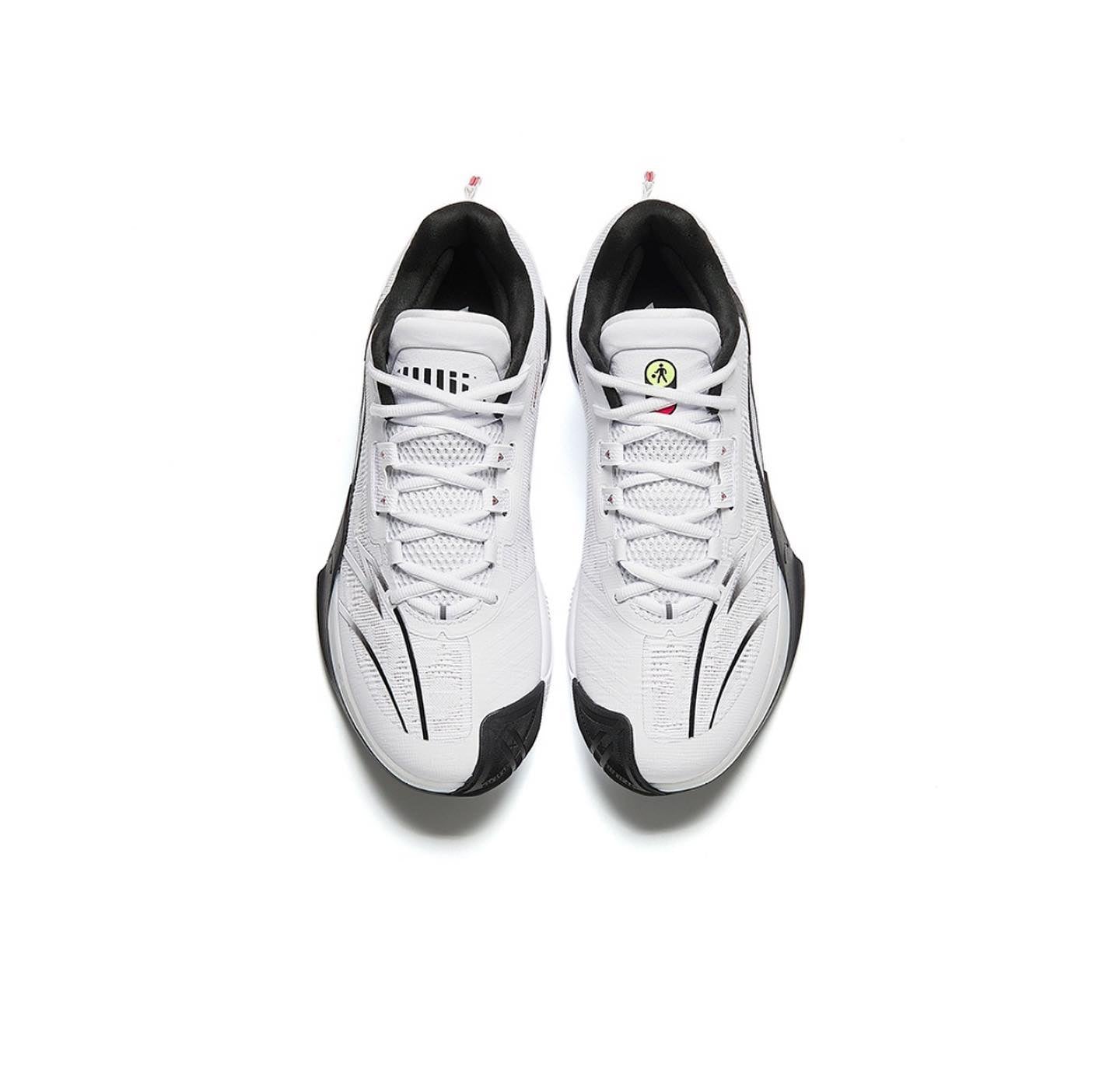 Anta Shock Sweep 5 Basketball Shoes White / Black | OPJ819326