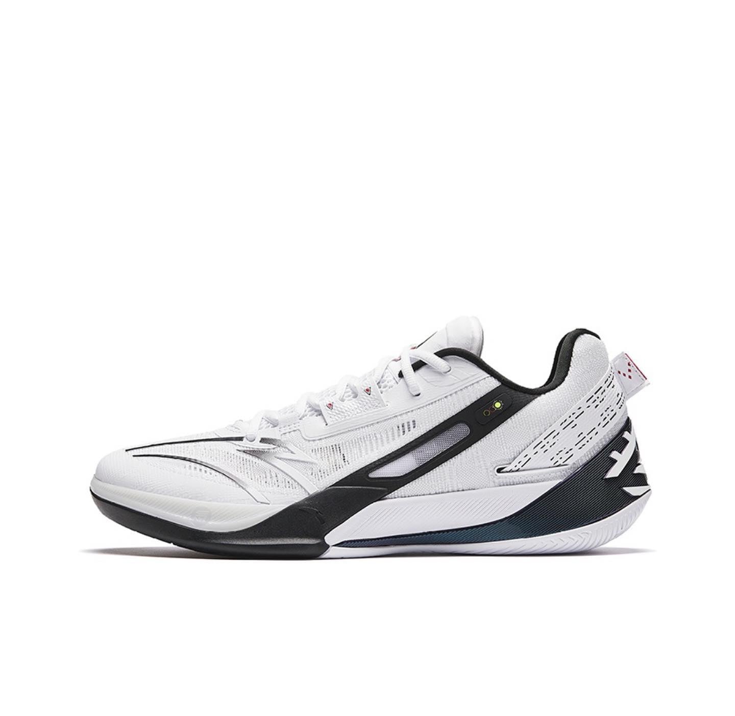 Anta Shock Sweep 5 Basketball Shoes White / Black | OPJ819326